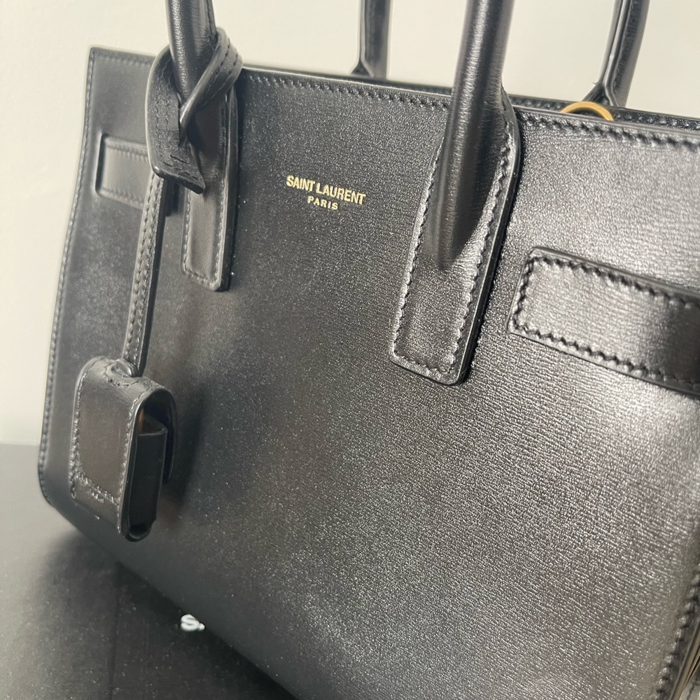 SAINT LAURENT HANDBAG - Picture 6 of 7